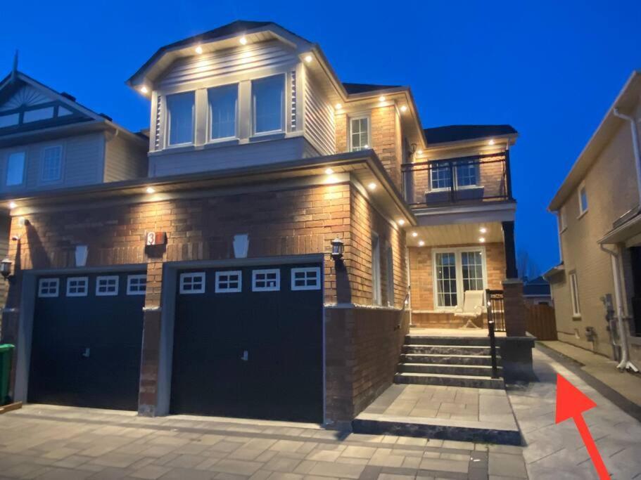 Apartment French Charm In 2 Bdrm Brampton