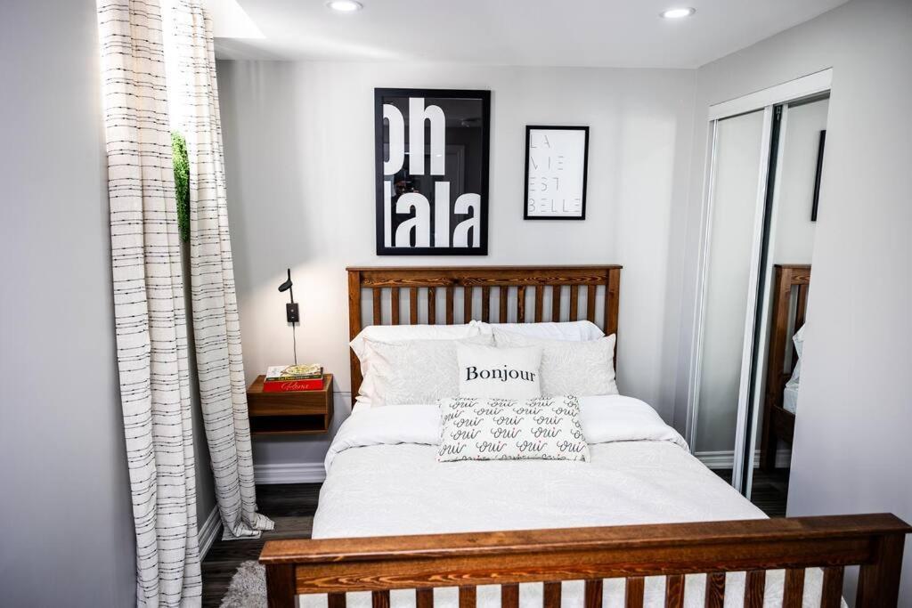 Apartment French Charm In 2 Bdrm *